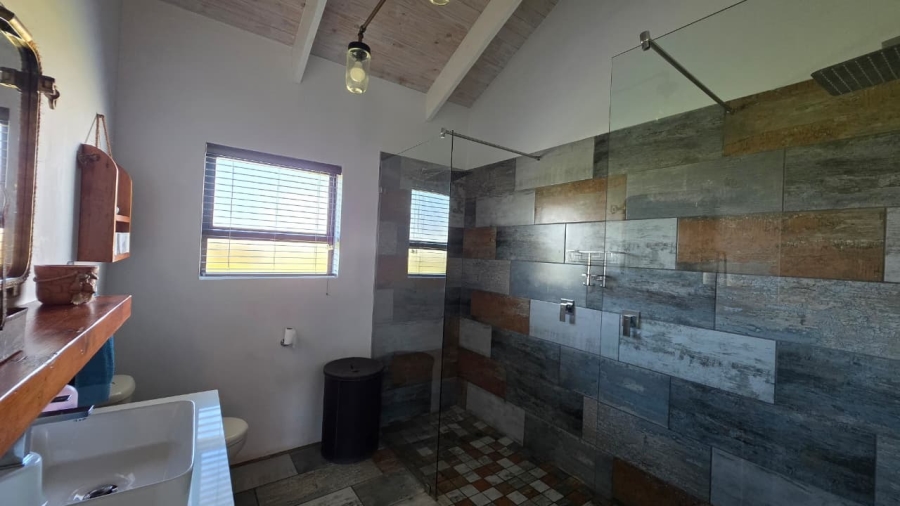 5 Bedroom Property for Sale in Myburgh Park Western Cape
